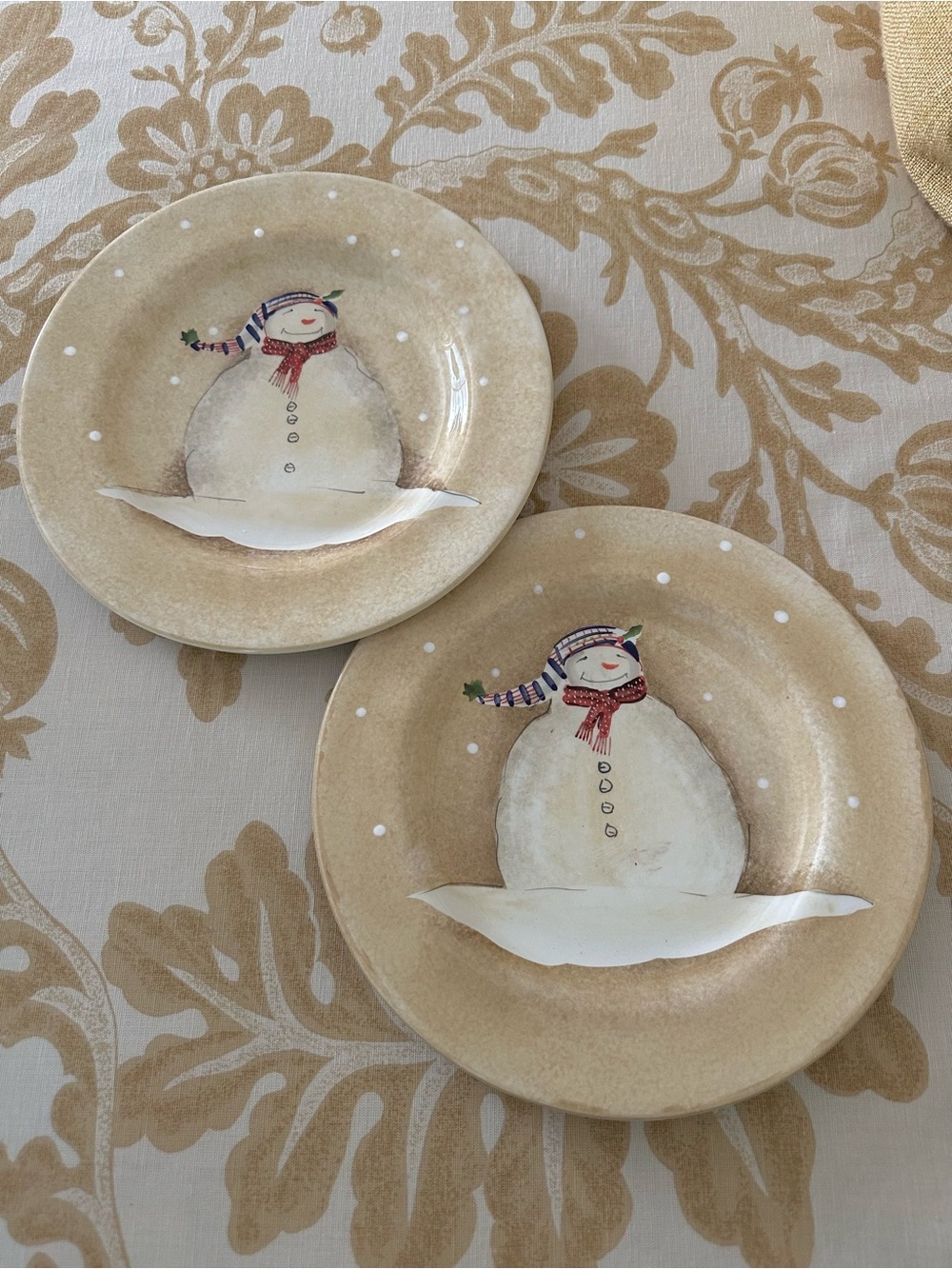 Sakura Snowmates Luncheon Plates (2)